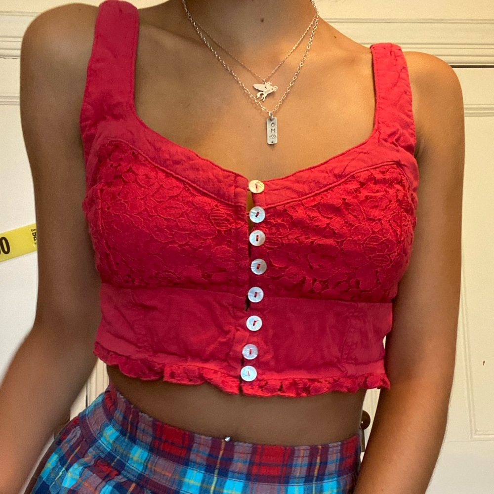 Red lace button up crop top ♥️